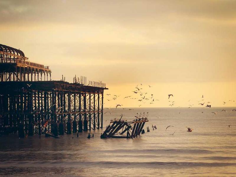 Riverside Apartments - Image 2